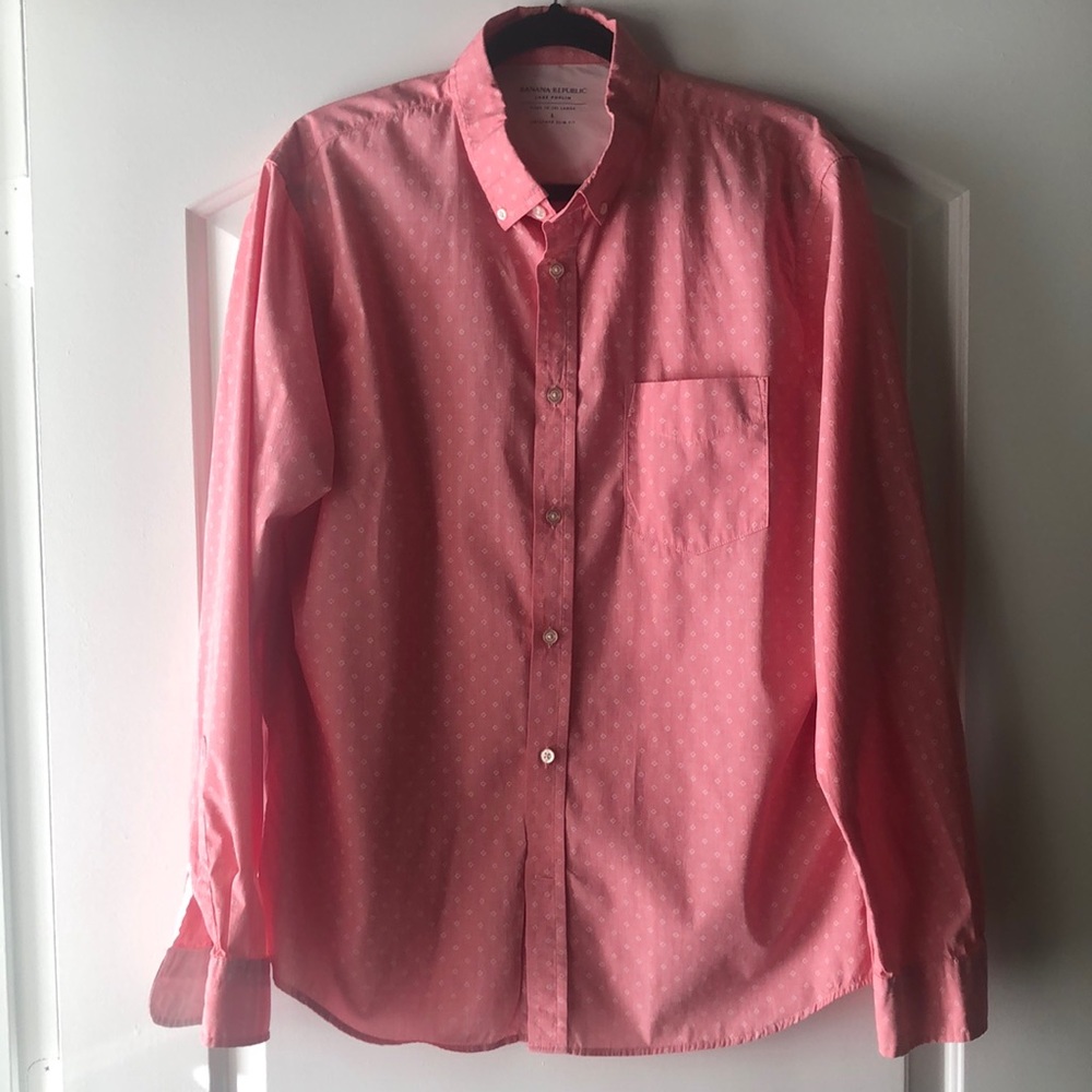 Banana Republic Untucked Slim Fit Button Down